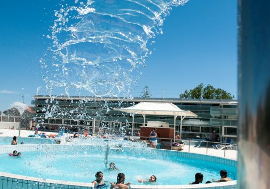 PISCINE / STADE NAUTIQUE  LEO LAGRANGE