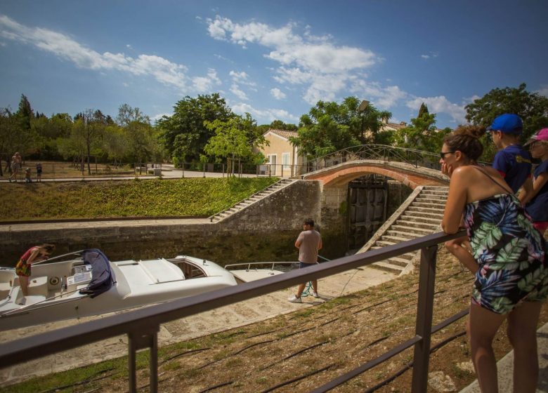 VISITA GUIADA LAS 9 ESCLUSAS DE FONSERANES DEL CANAL DU MIDI